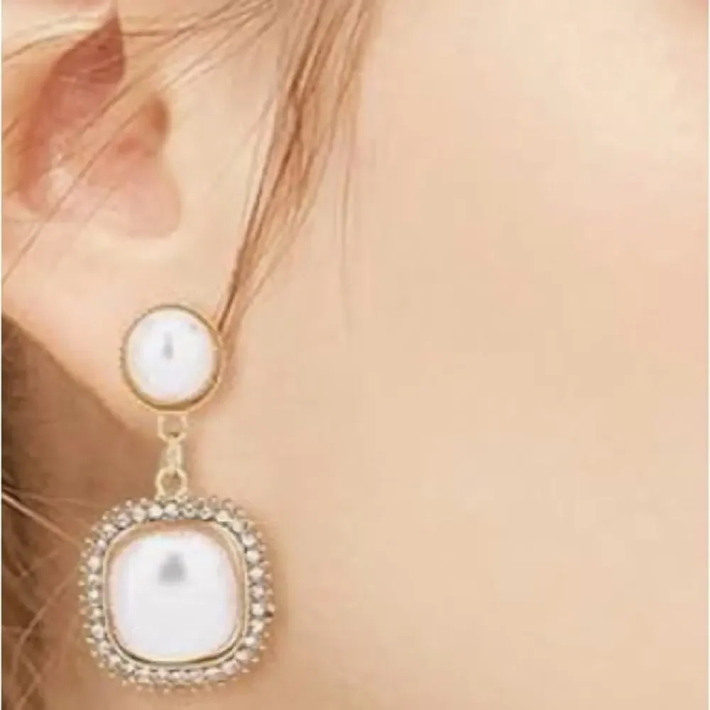 Pearl and Rhinestone Earrings